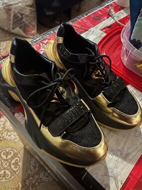 Fluevog Soul Speed Bonneville Chunky Black and Gold Lace-Up Sneakers W10